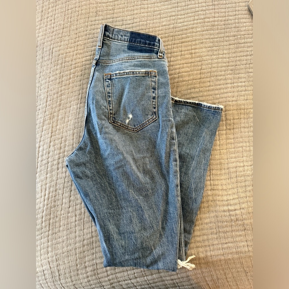 Abercrombie Ultra High Rise 90s Straight Jean
